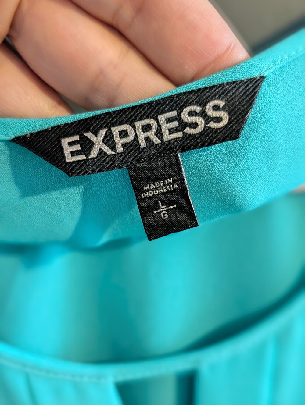 Express Teal Short-Sleeve Pleated Blouse - Picture 2 of 5